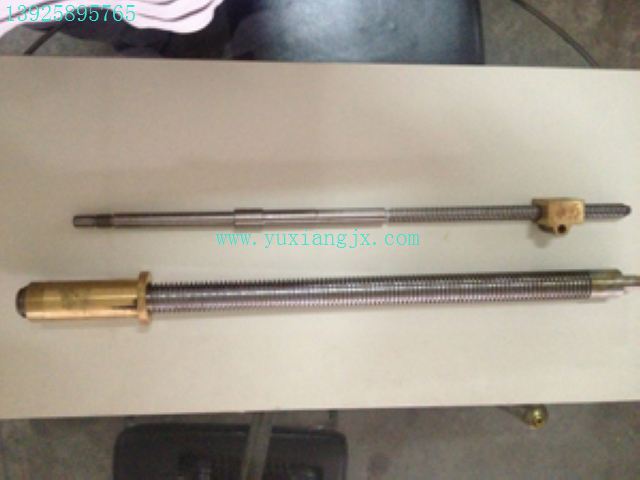 車床維修附件品種的介紹